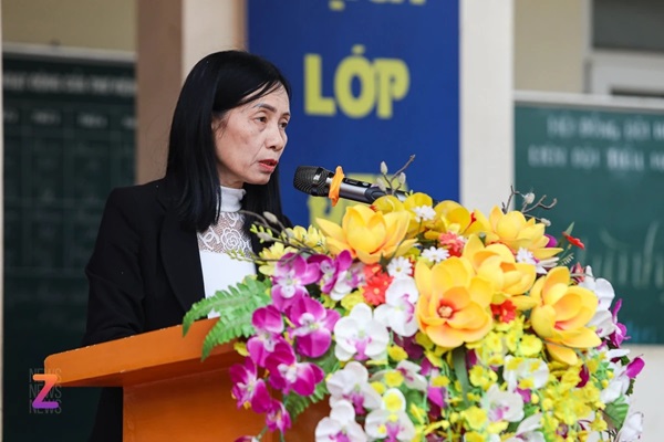 Hội Xuất bản trao quà 'Xuân yêu thương' tới học sinh khó khăn